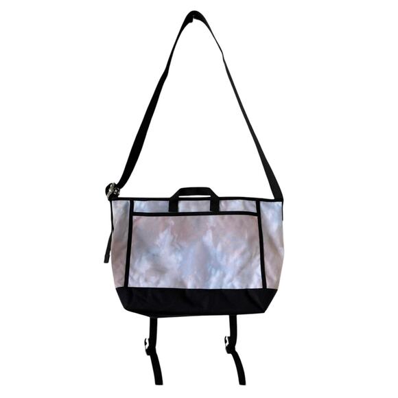 NWT! Free People x Manhattan Portage Messenger Bag in Cloud (MSRP $178) - Picture 7 of 11